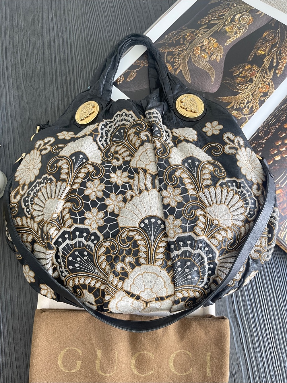Gucci Hysteria Large Hobo Bag Black Leather Floral Embroidered Vintage $4500 - Picture 14 of 17